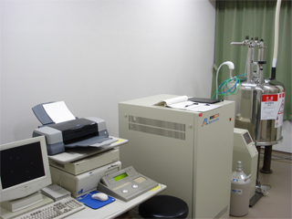 NMR